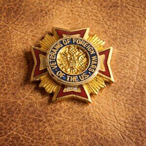 VFW Veterans Of Foreign Wars Of The U.S. Vintage Lapel Pin